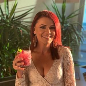 Meet your Posher, Lydia